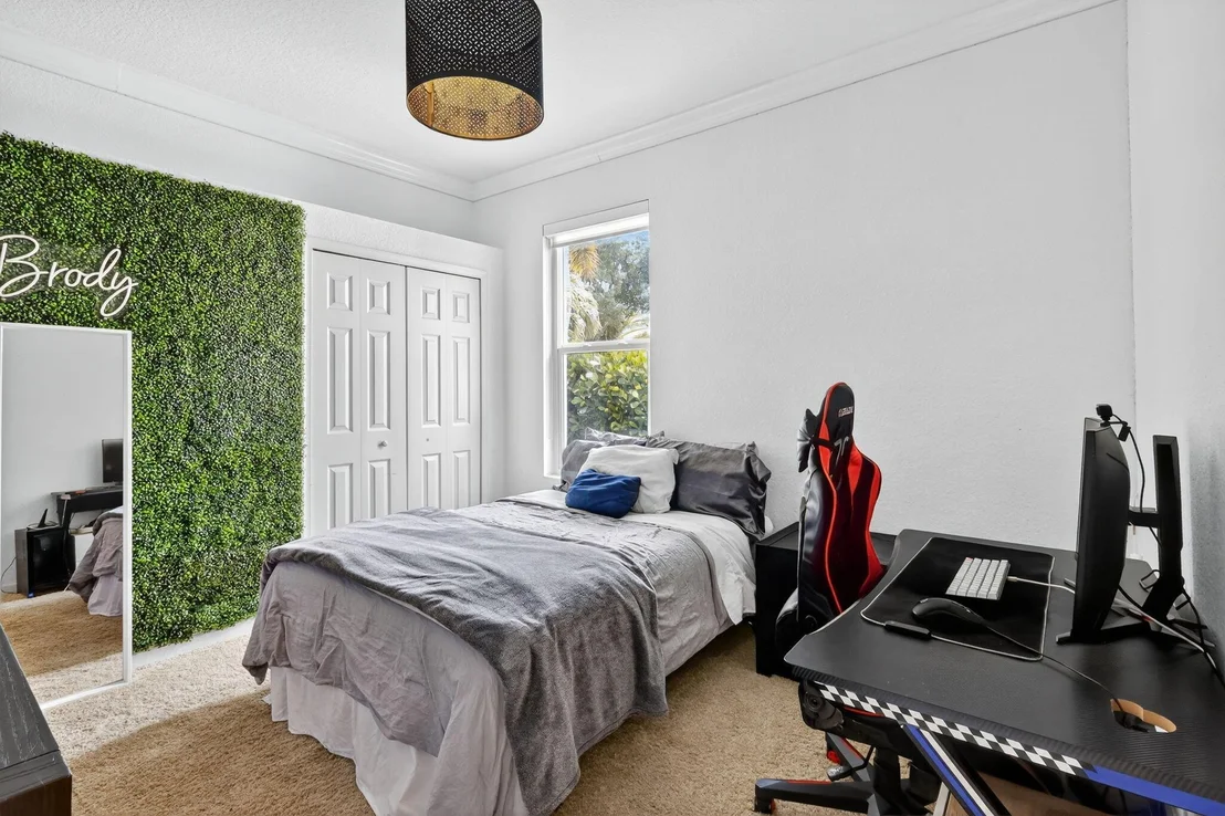 Photo of 7350 Serrano Terrace