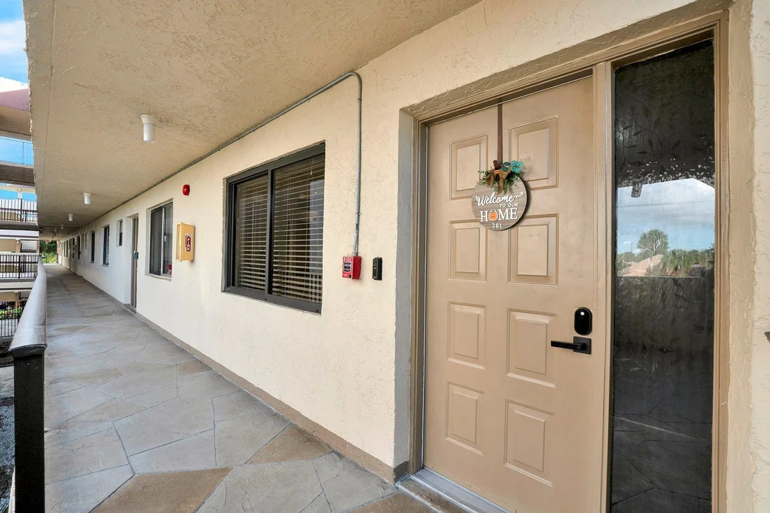 Photo of Unit 301 at 8000 Hampton Boulevard