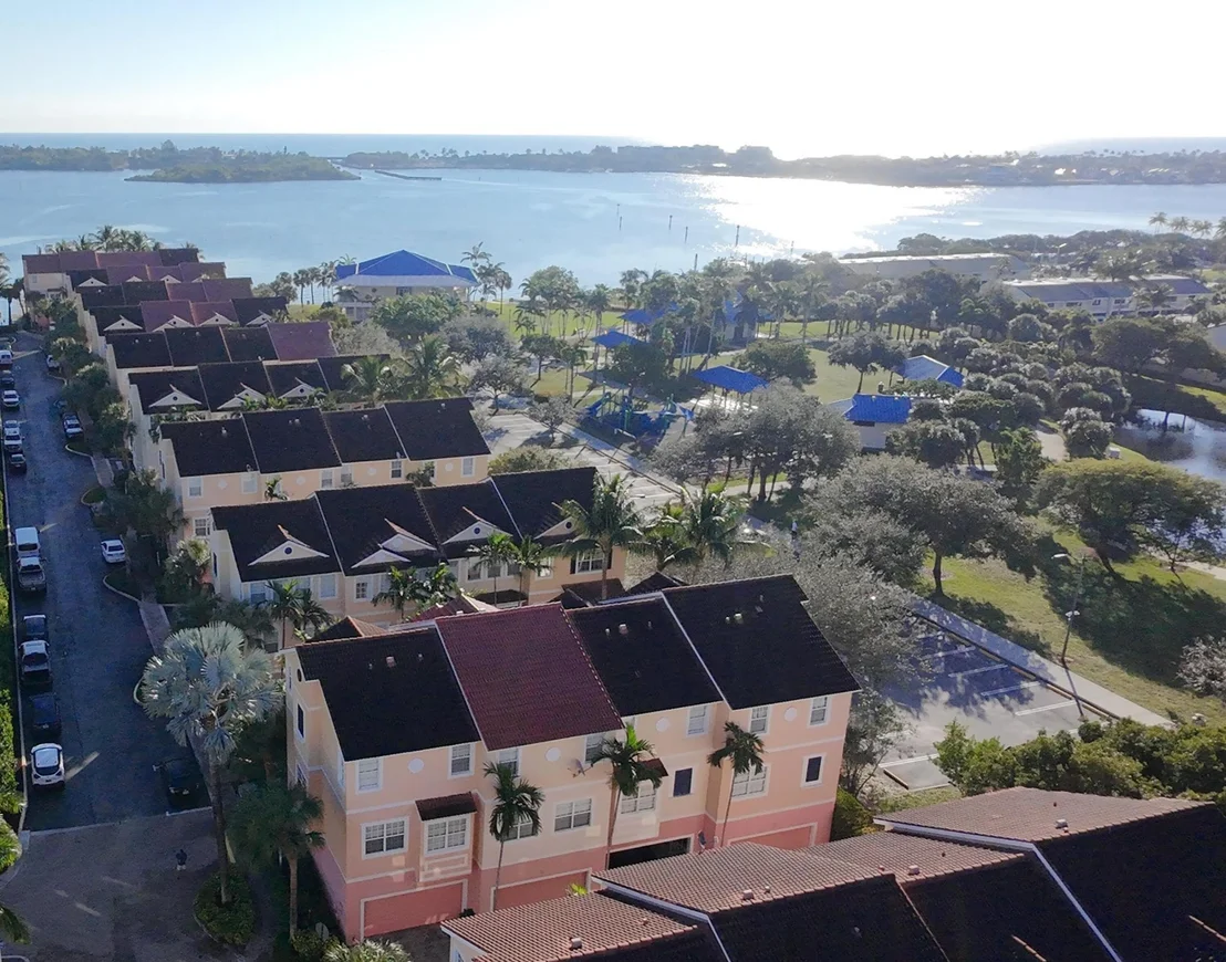 Photo of 115 Harbors Way