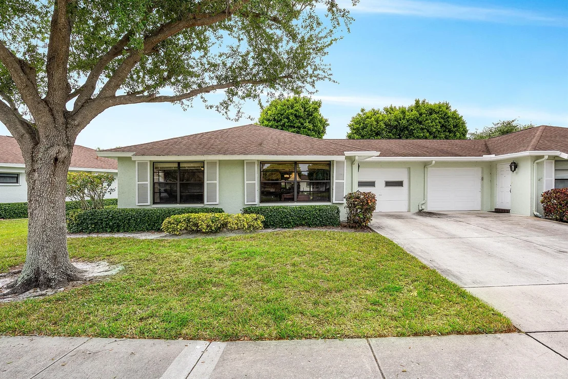 Photo of Unit A at 4350 Pear Tree Circle