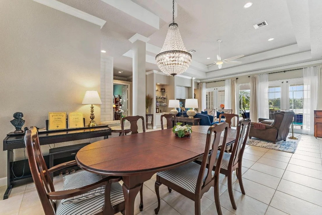 Photo of 18440 SE Lakeside Drive