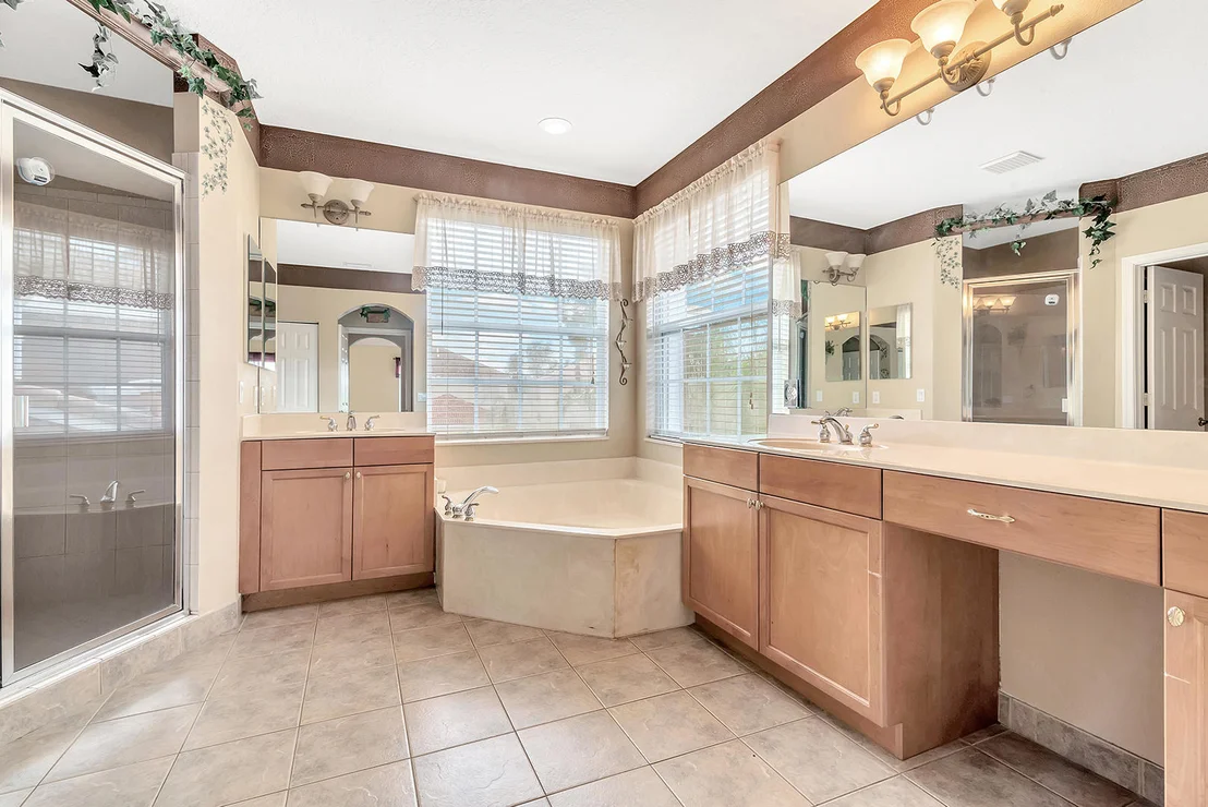 Photo of 11103 Pacifica Street