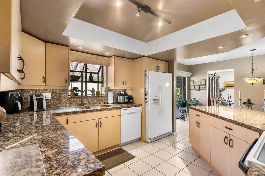 Photo of 10344 Islander Drive