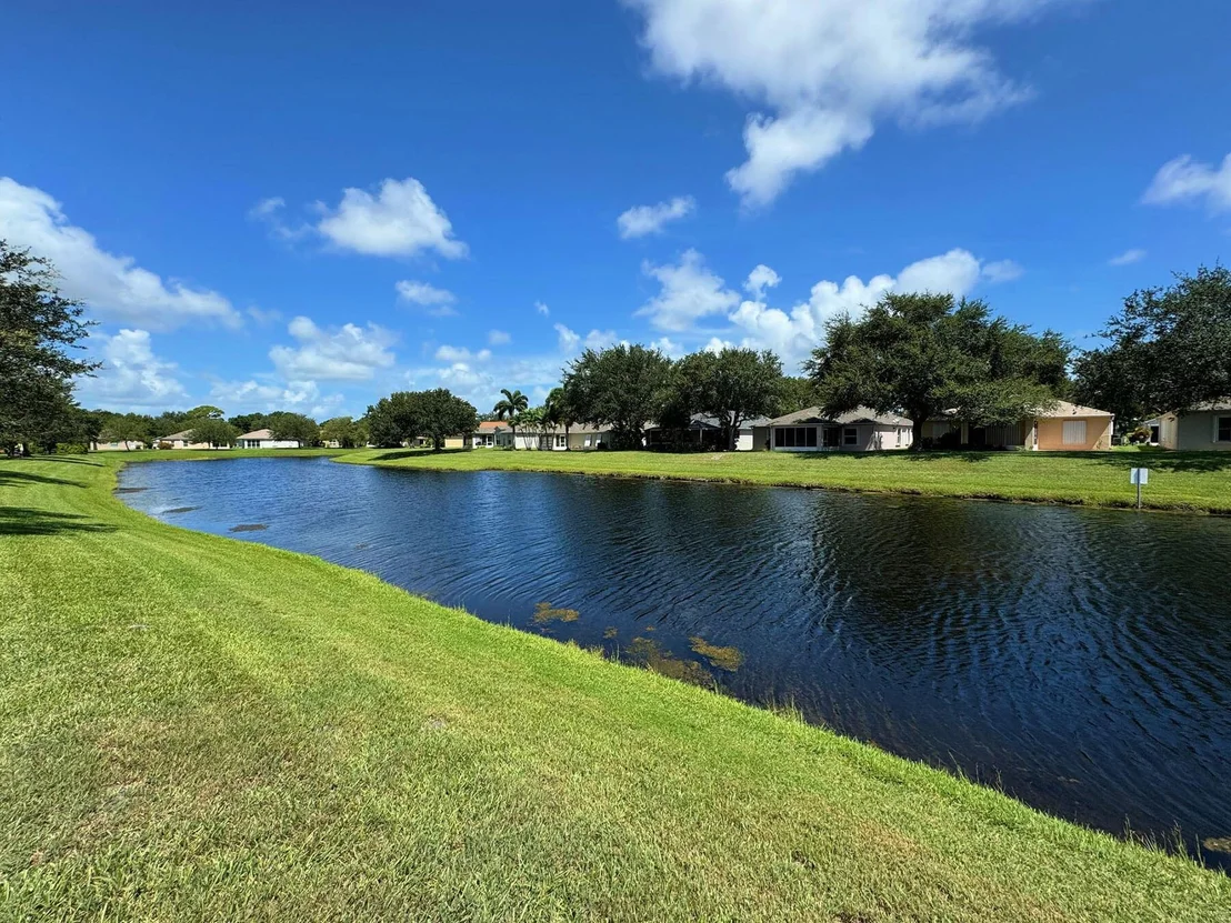 Photo of 1410 9th Place