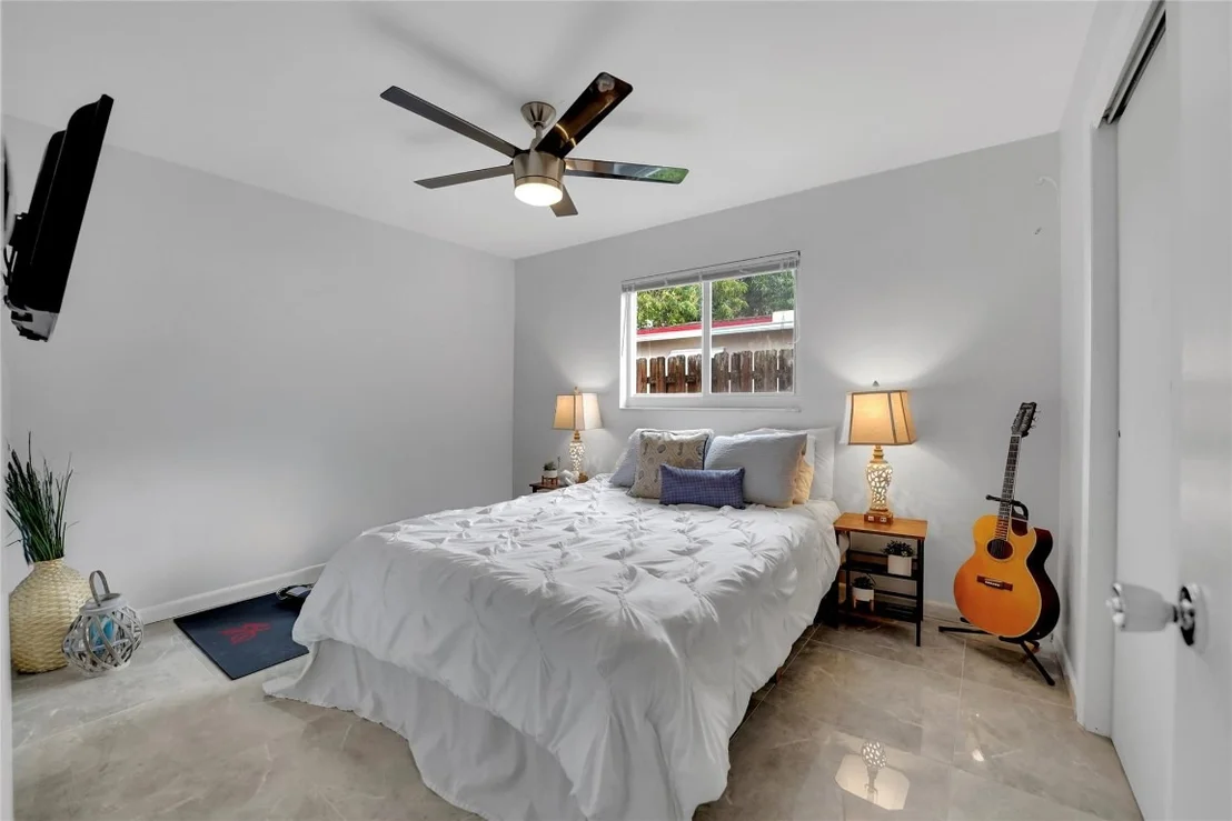 Photo of 6972 NW 5th Place