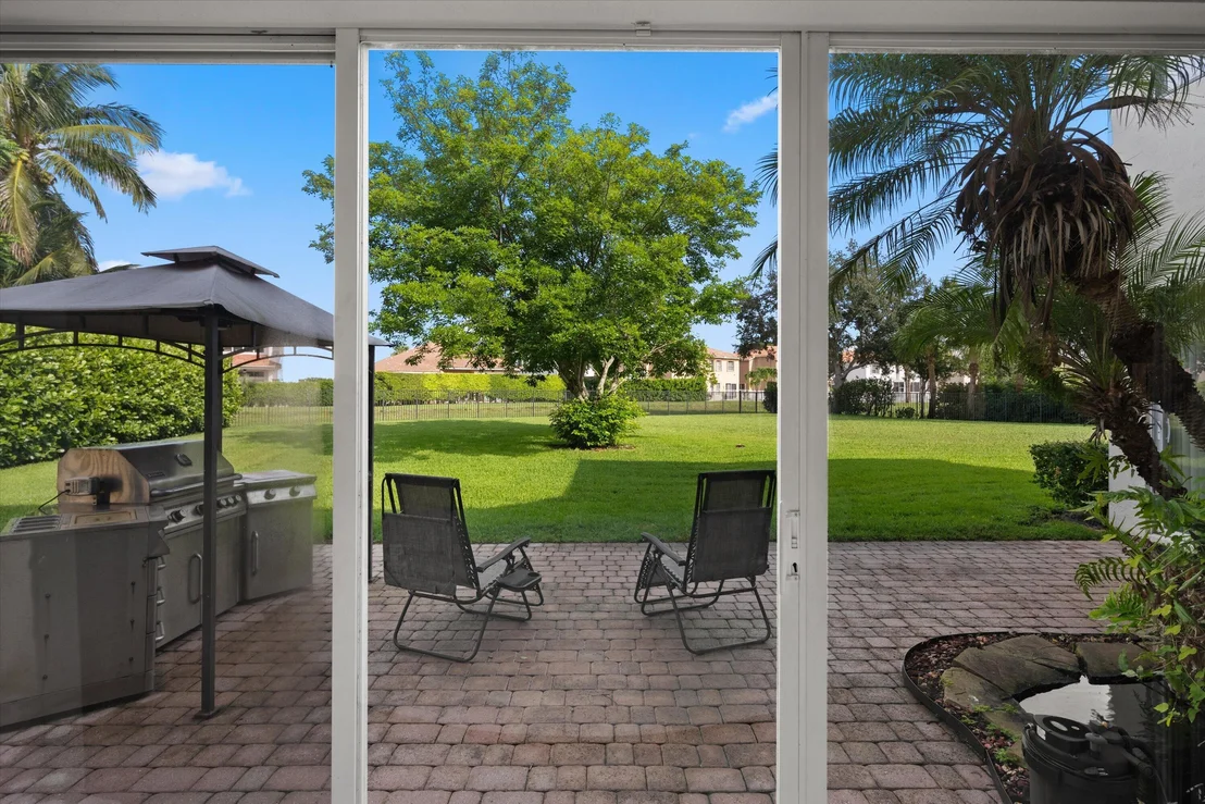 Photo of 1215 Creekside Drive