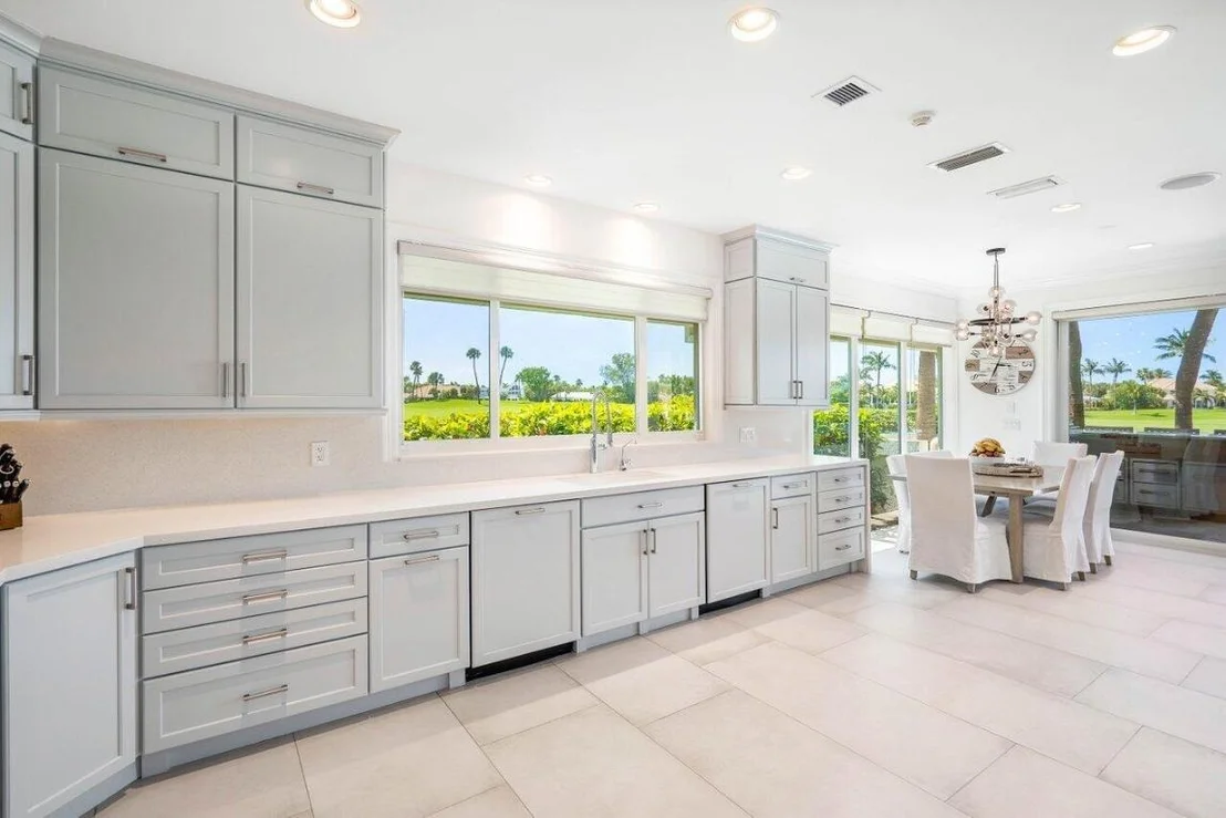 Photo of 2160 SE Golfview Lane