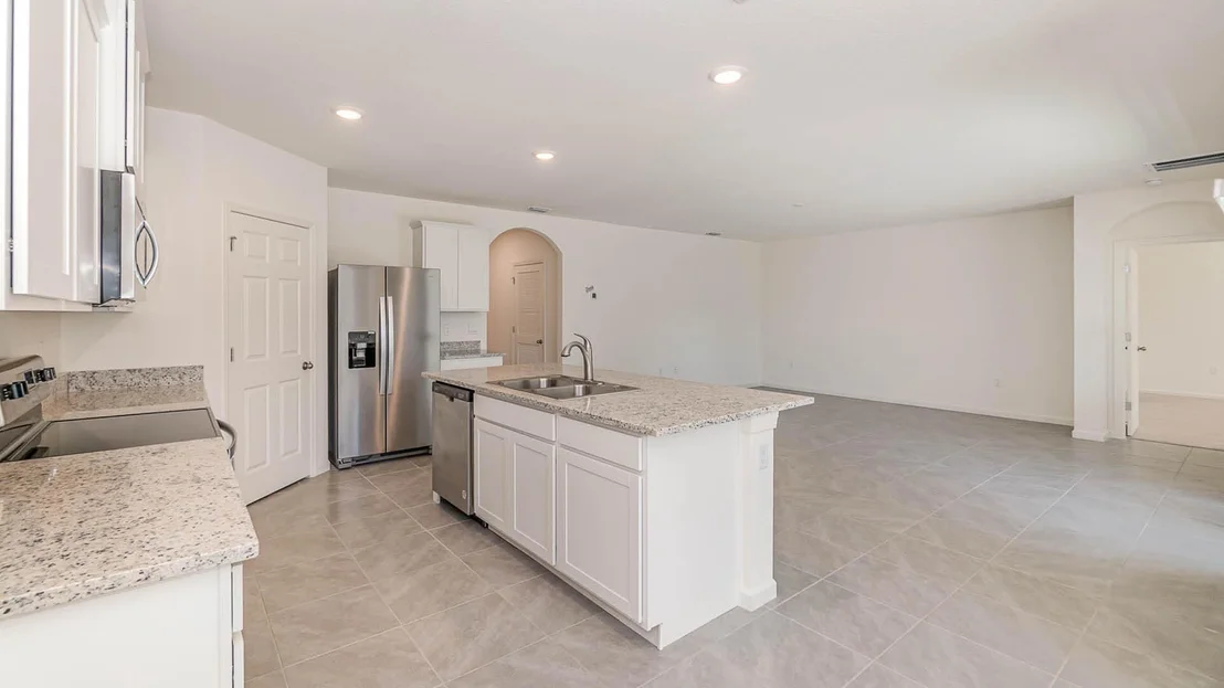 Photo of 2807 SE Eagle Drive