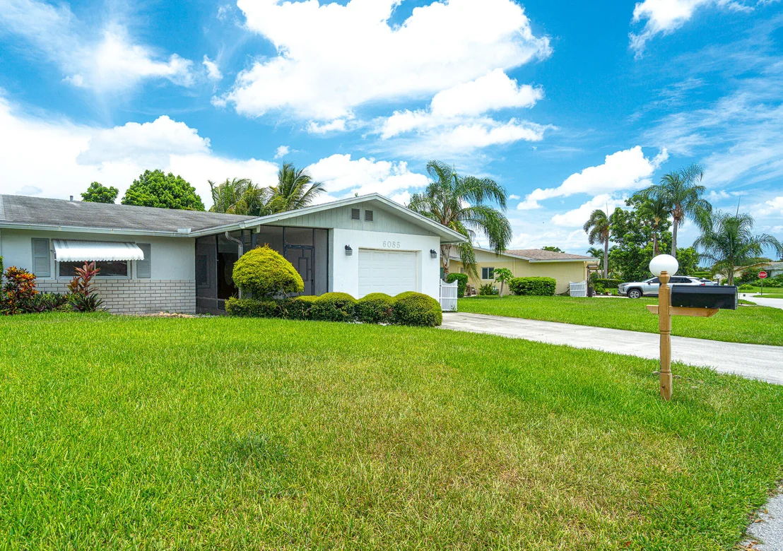 Photo of 6085 Stanley Lane