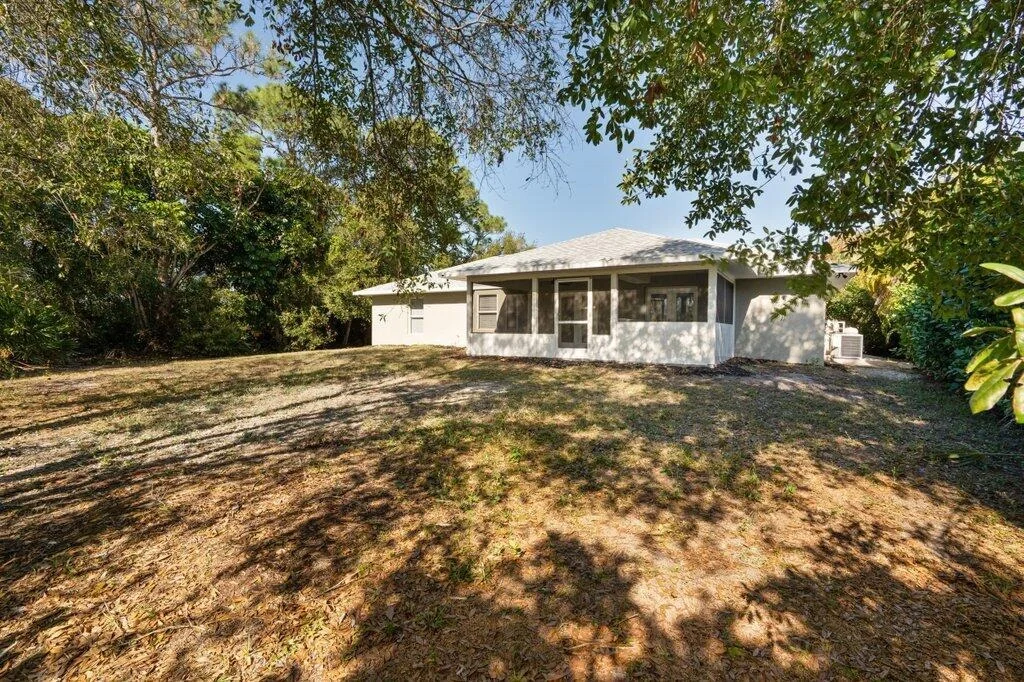 Photo of 7403 Paso Robles Boulevard