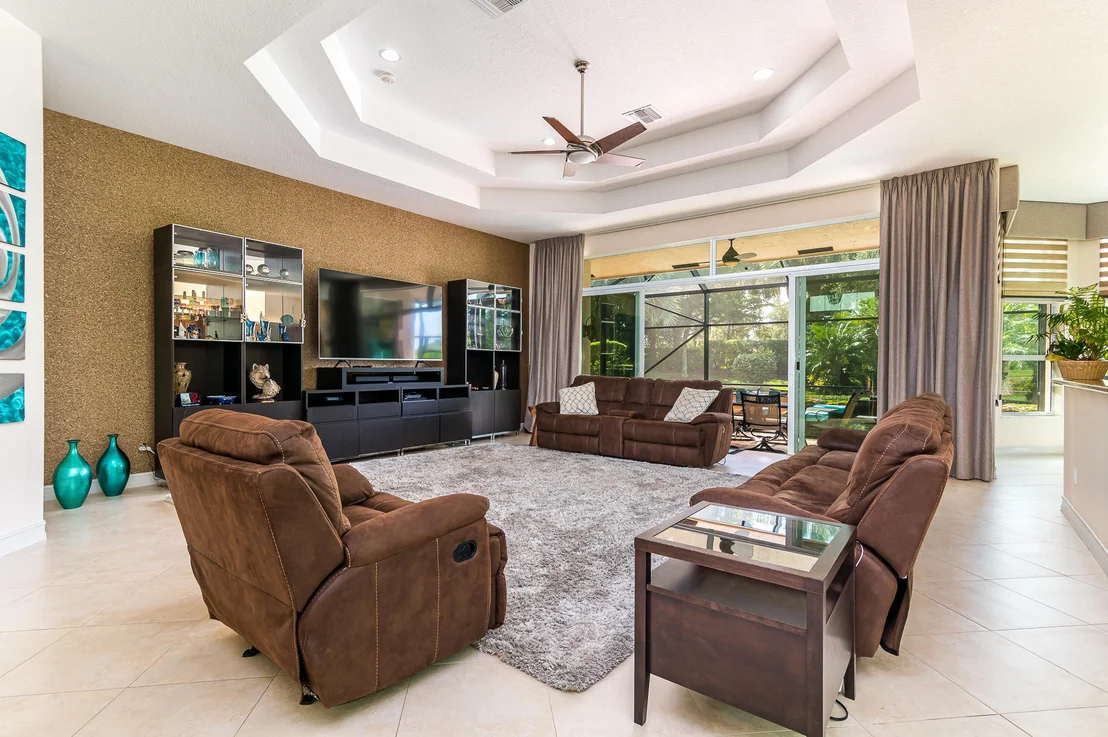 Photo of 10504 Whitewind Circle