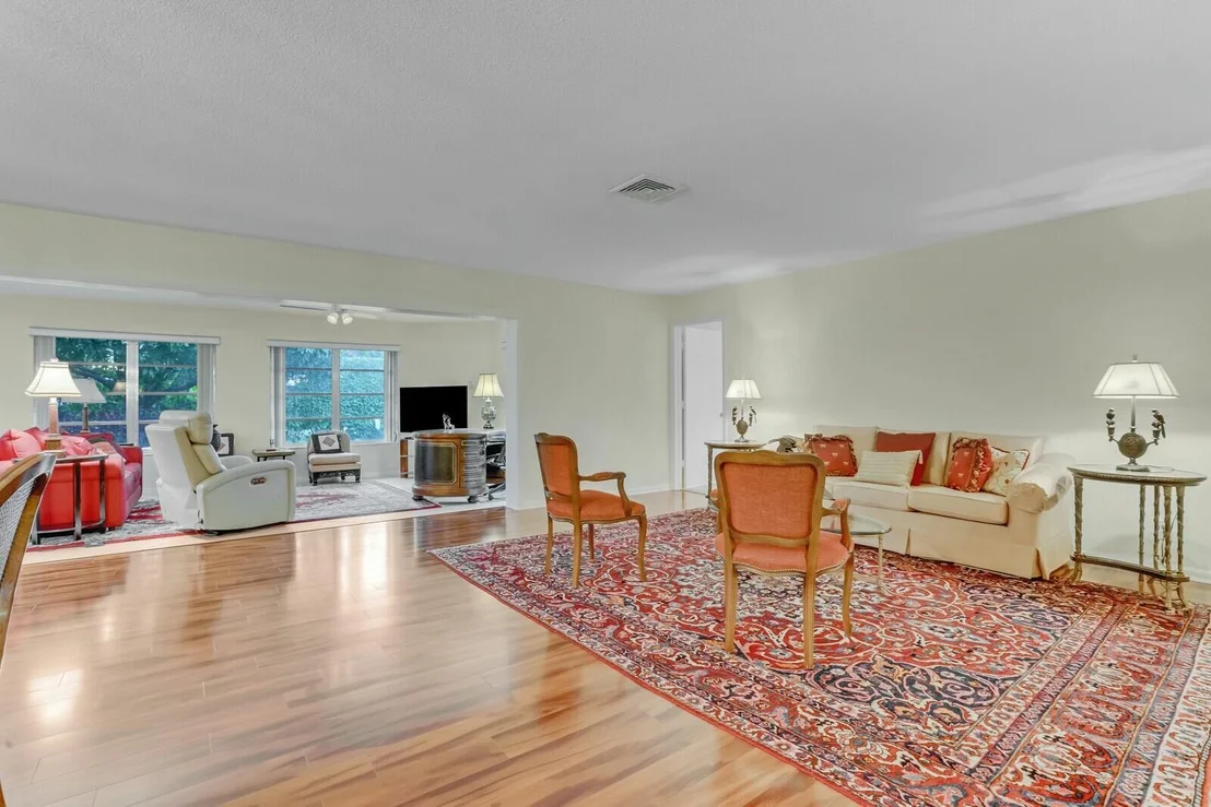 Photo of 501 Forestview Drive