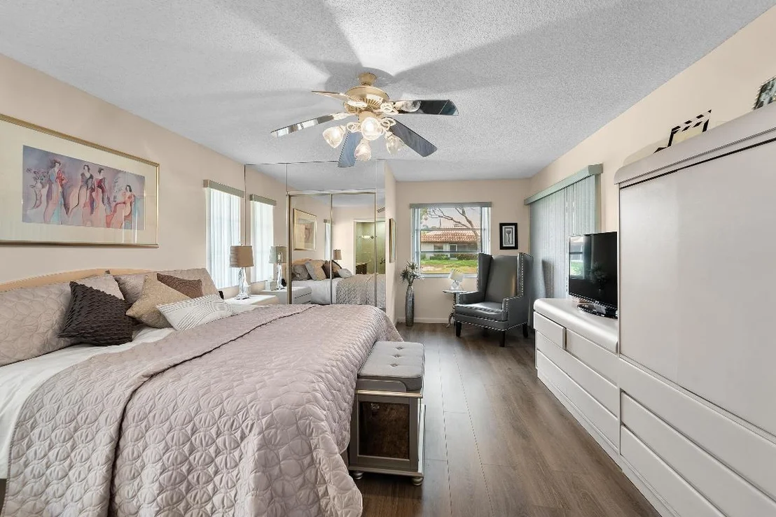 Photo of 6339 Mill Pointe Circle