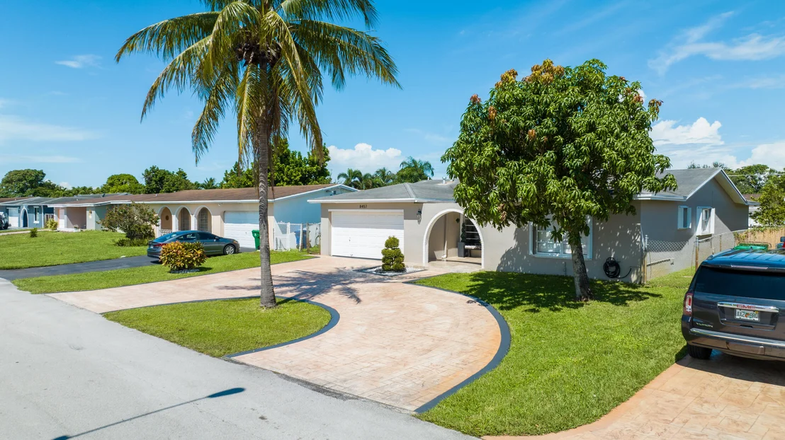 Photo of 8457 Sheraton Drive