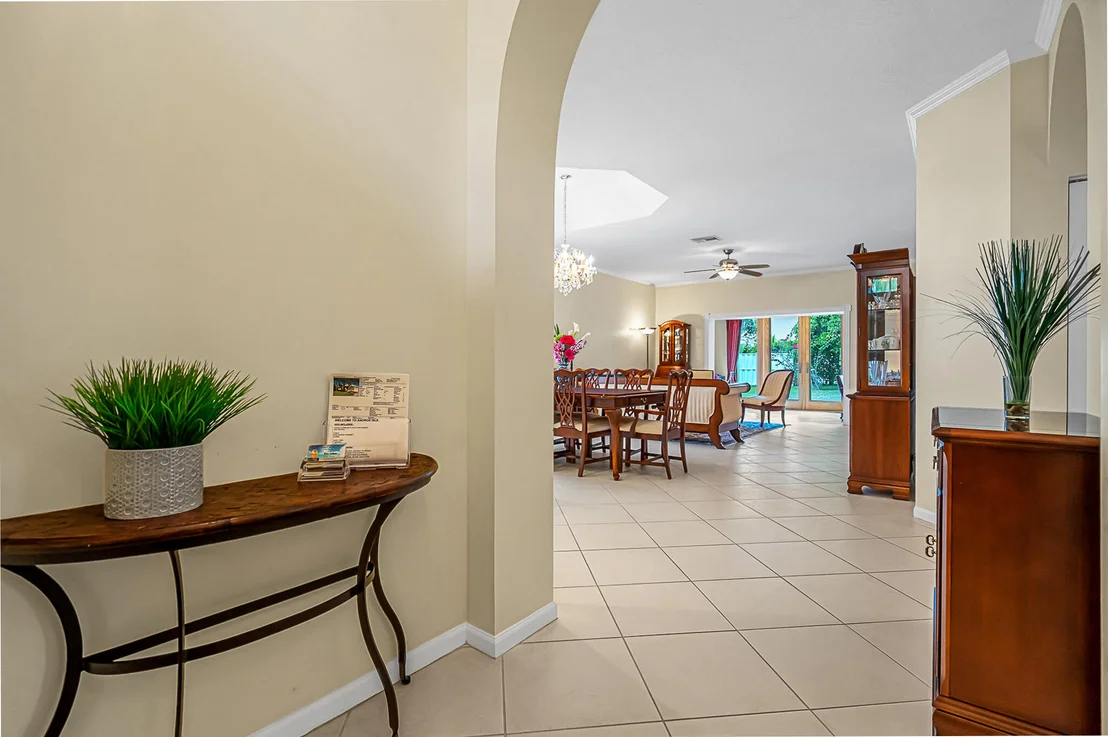 Photo of 2575 San Andros