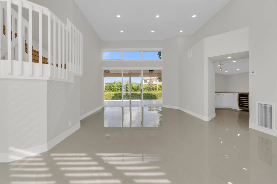 Photo of 9645 Carousel Circle N