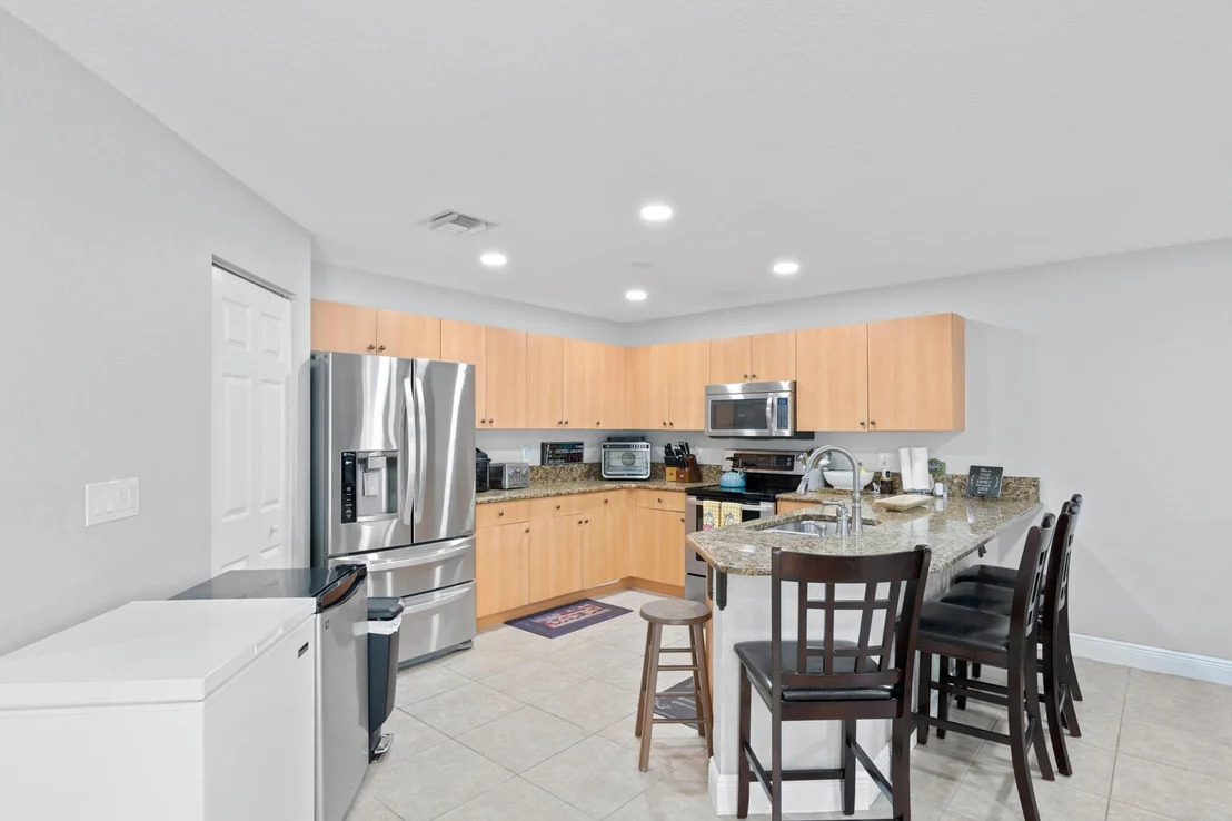 Photo of 6562 Adriatic Way