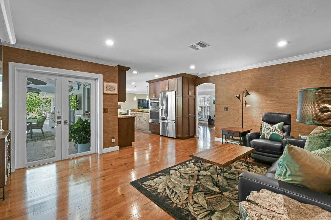 Photo of 801 N Anchorage Drive
