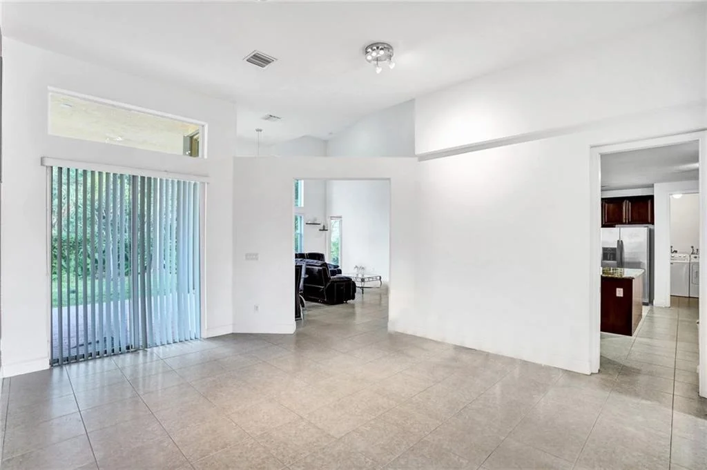 Photo of 7102 Pinecreek Way