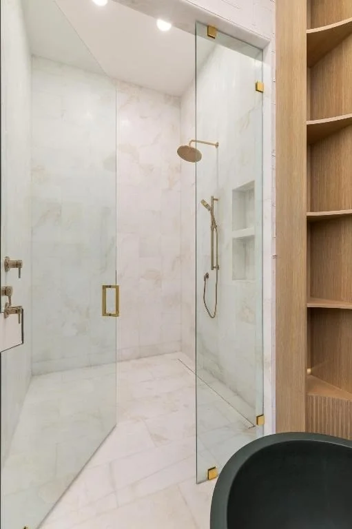 Photo of 422 Addison Park Lane
