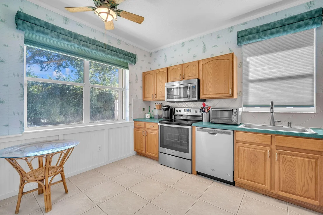 Photo of 10804 Madison Drive