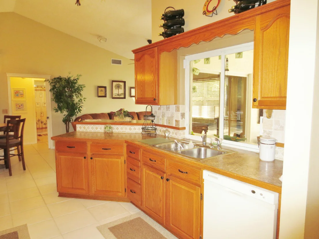 Photo of 986 Cherry Lane