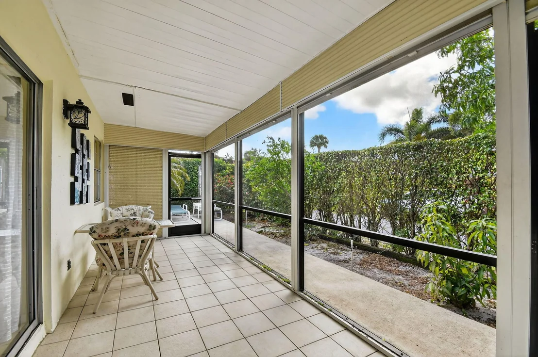 Photo of 6730 Starkeys Place