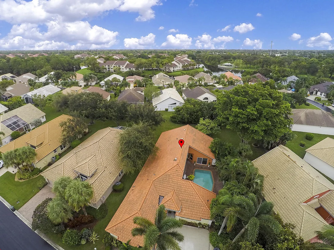 Photo of 2749 Pointe Circle