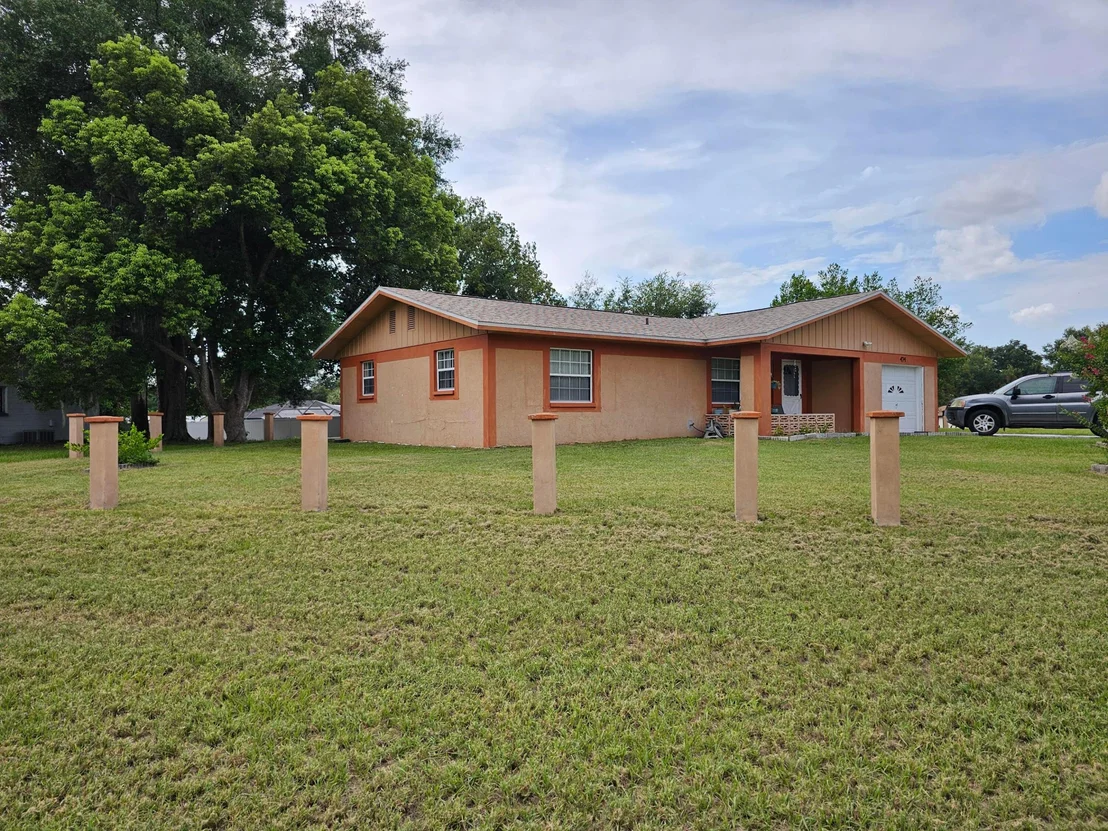 Photo of 474 Lake Road