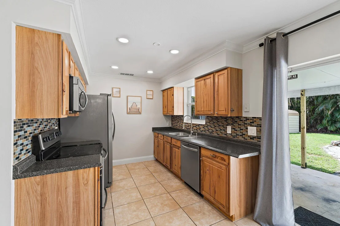 Photo of 1008 Mohawk Street