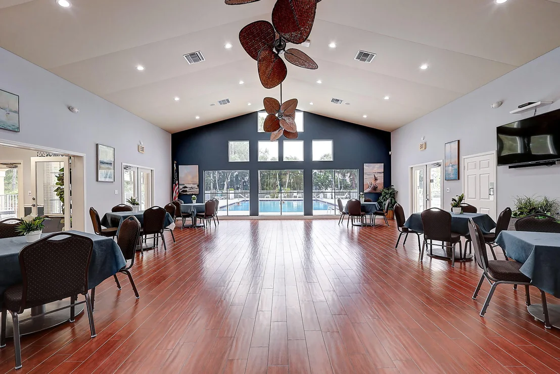 Photo of 6904 SE Twin Oaks Circle