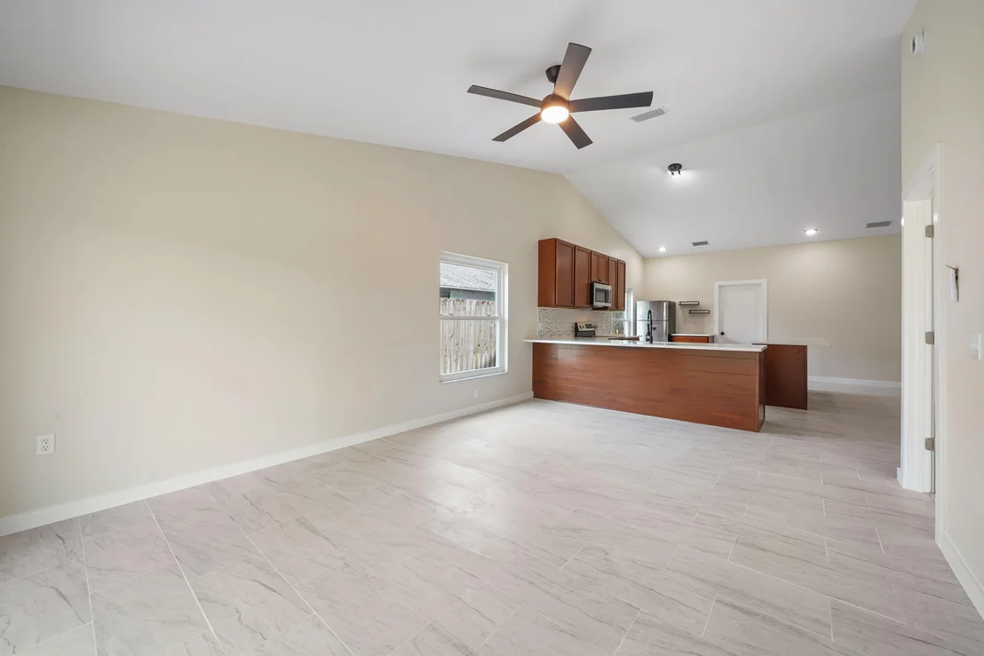 Photo of 1563 Dandelion Drive