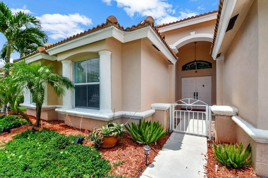 Photo of 5874 Las Colinas Circle