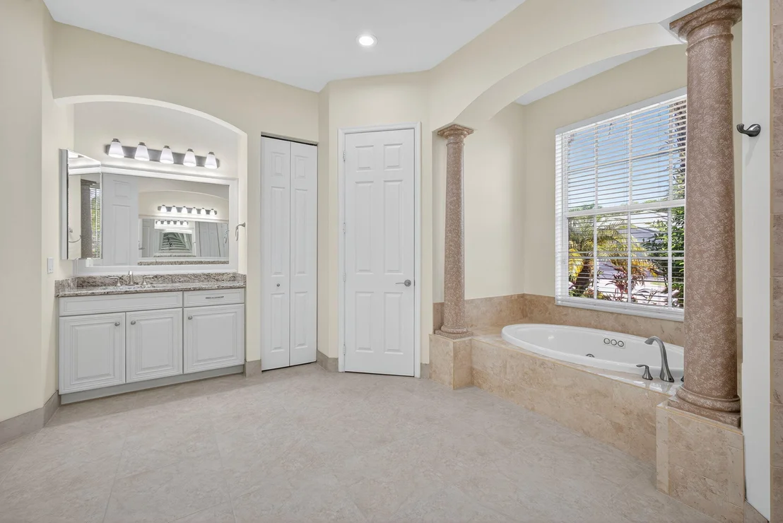 Photo of 11792 Osprey Pointe Circle