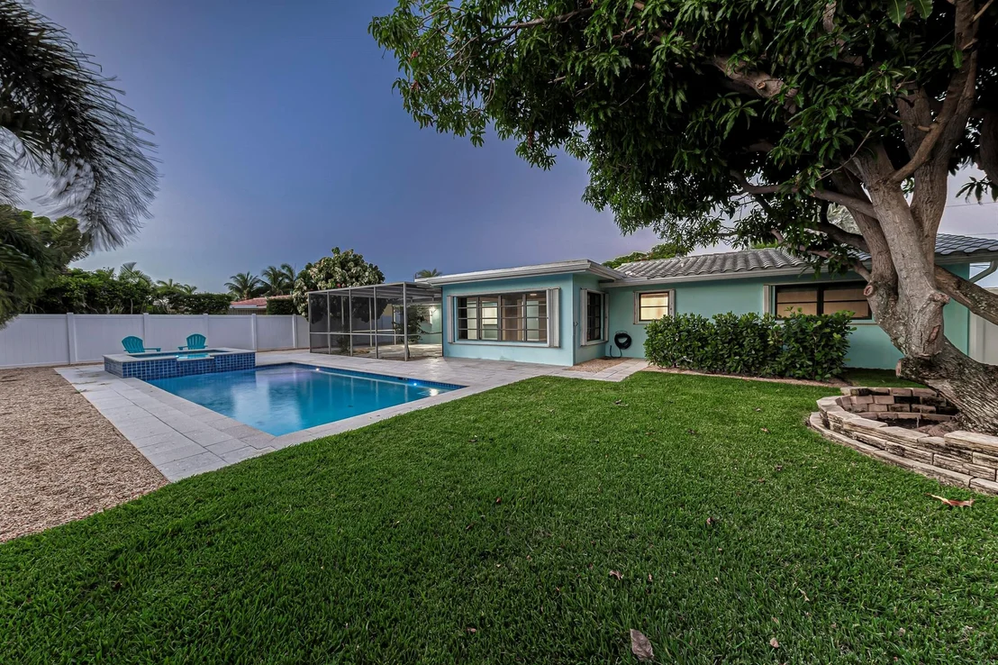 Photo of 1233 SE 12th Terrace