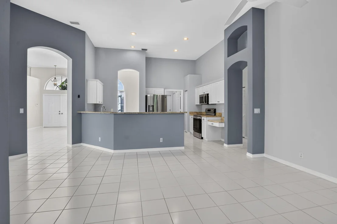 Photo of 10031 Lexington Estates Boulevard