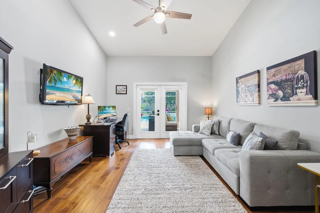 Photo of 805 Daffodil Drive