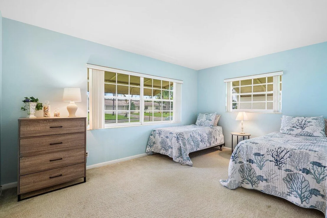 Photo of 16 Velaire Drive