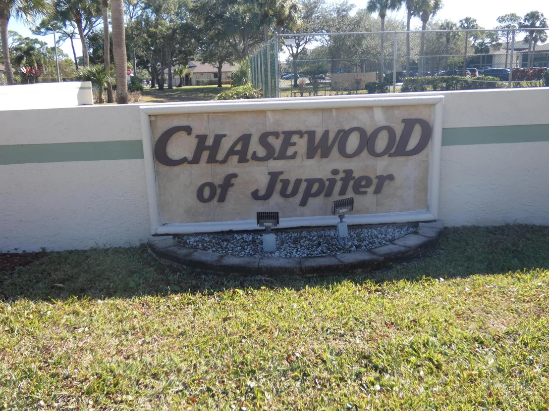 Photo of Unit E at 6495 SE Chasewood Drive