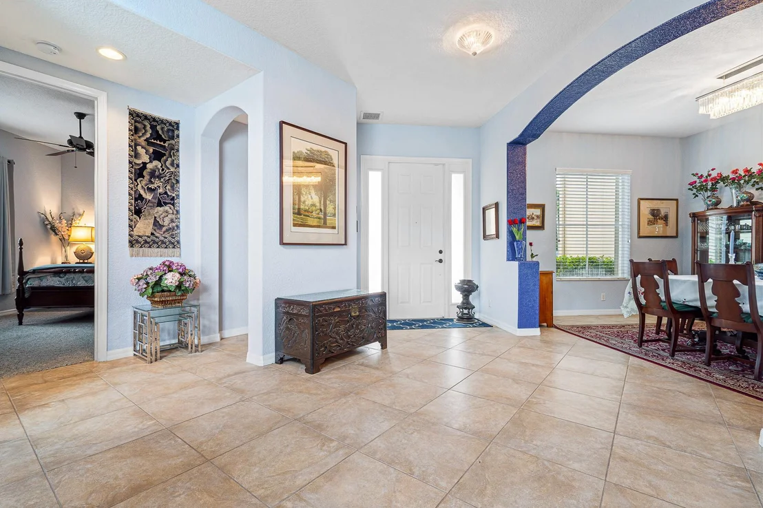 Photo of 1236 Bay View Way