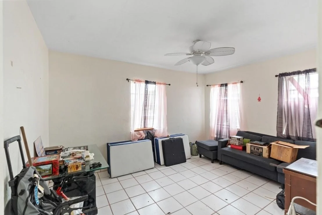 Photo of 282 E 55th Street
