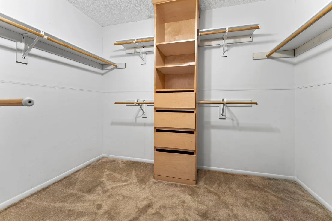 Photo of 243 W Riverside Drive