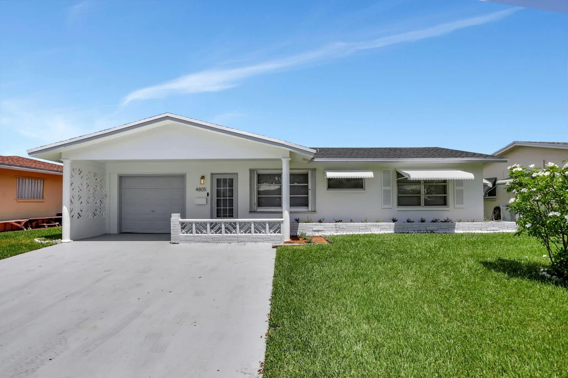 Photo of 4805 Mainland Drive