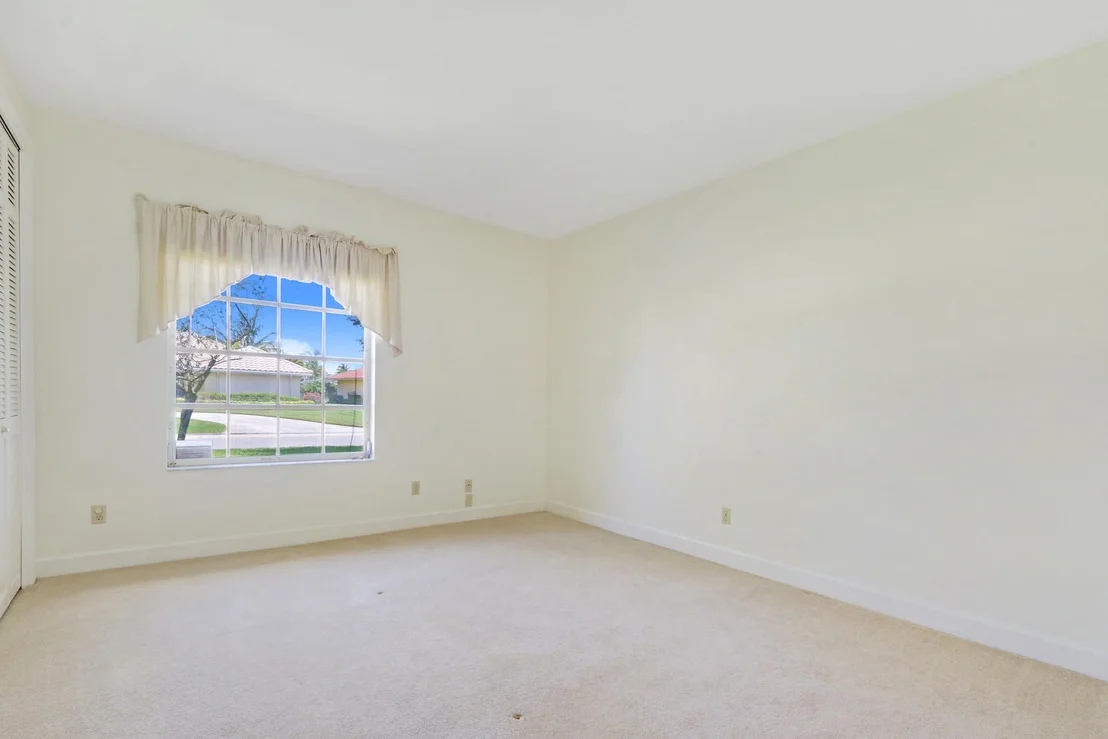 Photo of 409 Glenbrook Drive