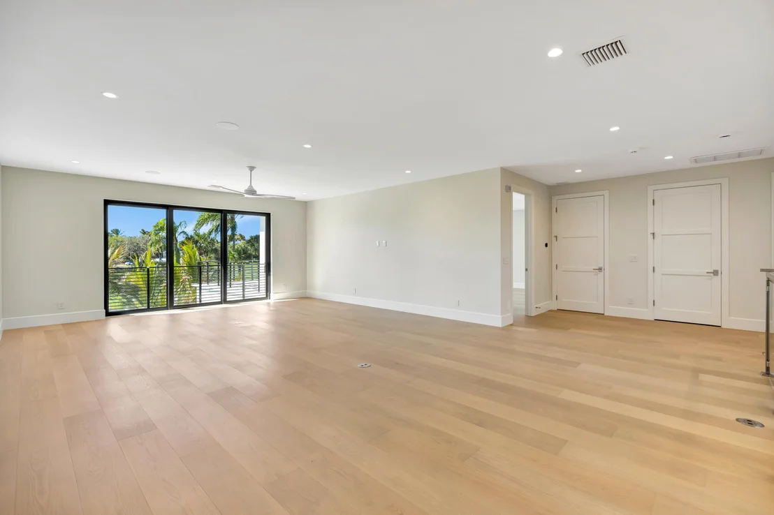 Photo of 112 Regatta Drive