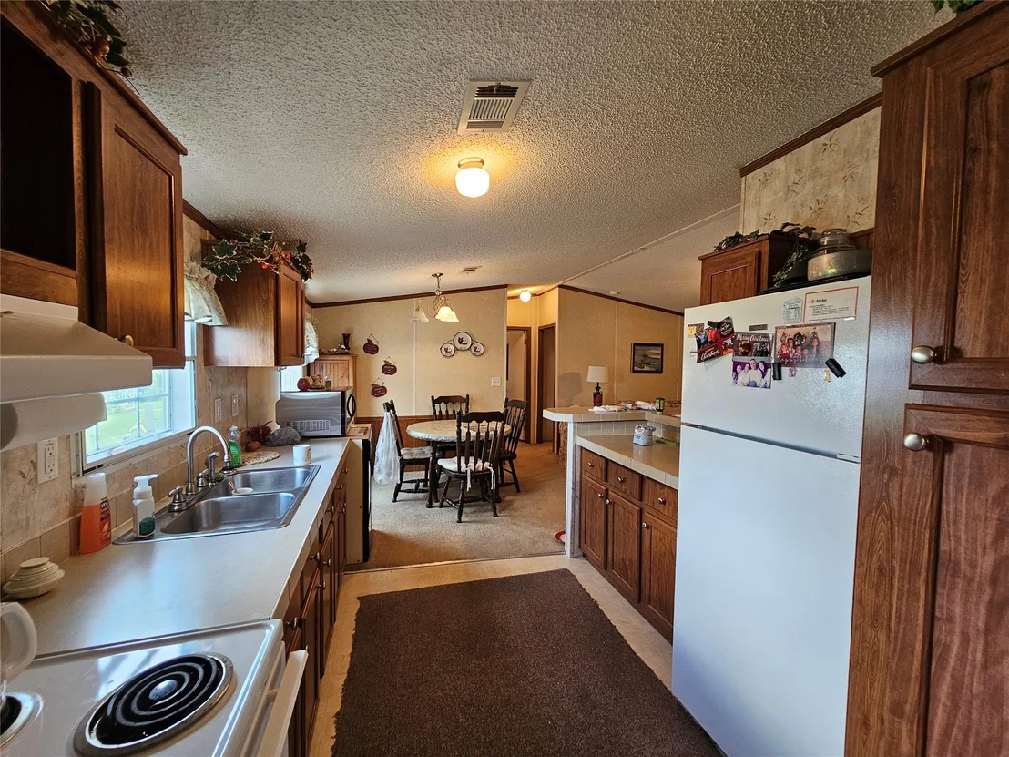 Photo of 1039 Peach Lane