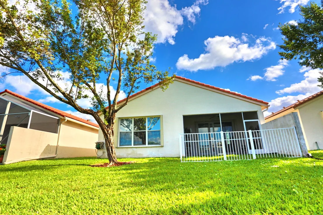 Photo of 8218 Bellafiore Way