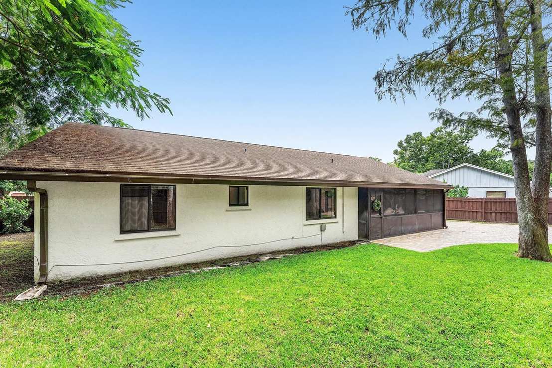 Photo of 14271 Flora Lane