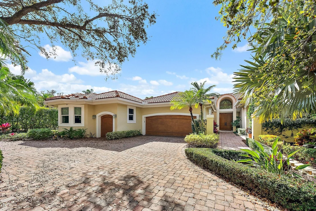 Photo of 263 Regatta Drive
