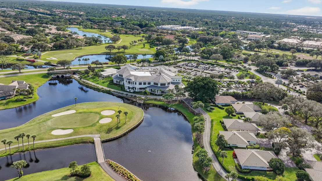 Photo of 5610 SE Winged Foot Drive